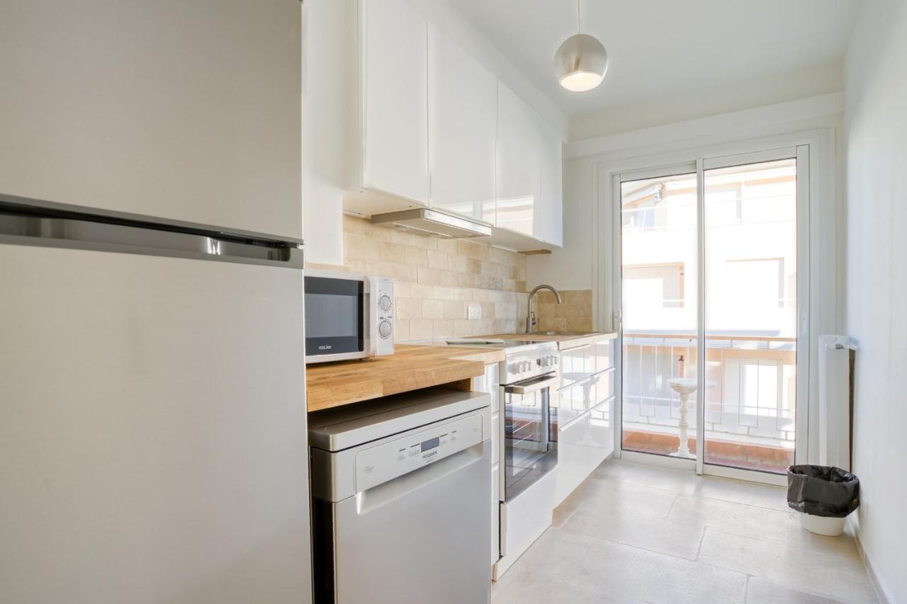 Appartement Bricka - Welkeys Antibes Luaran gambar